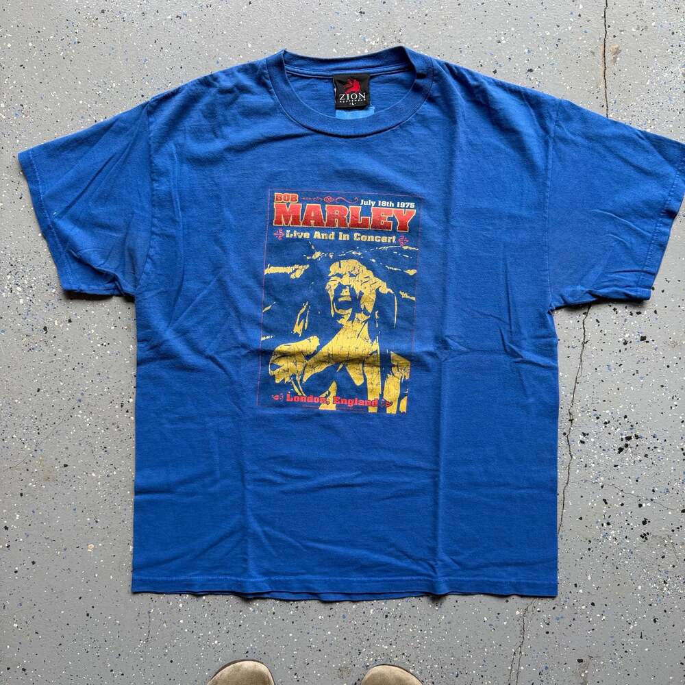 Vintage 2000s Bob Marley Live And In Concert Tee , Zion Rootswear, Size L